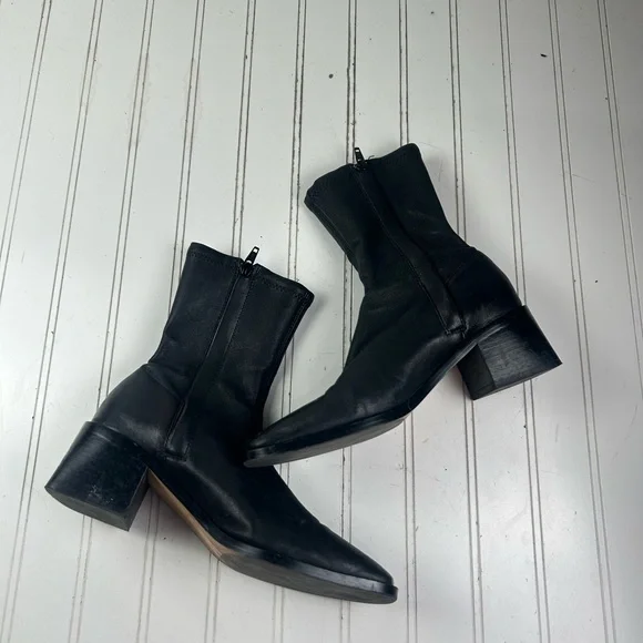 & Other Stories Black Leather Chunky Heel Ankle Boots Womenโs Size 6 $245 - Picture 10 of 12